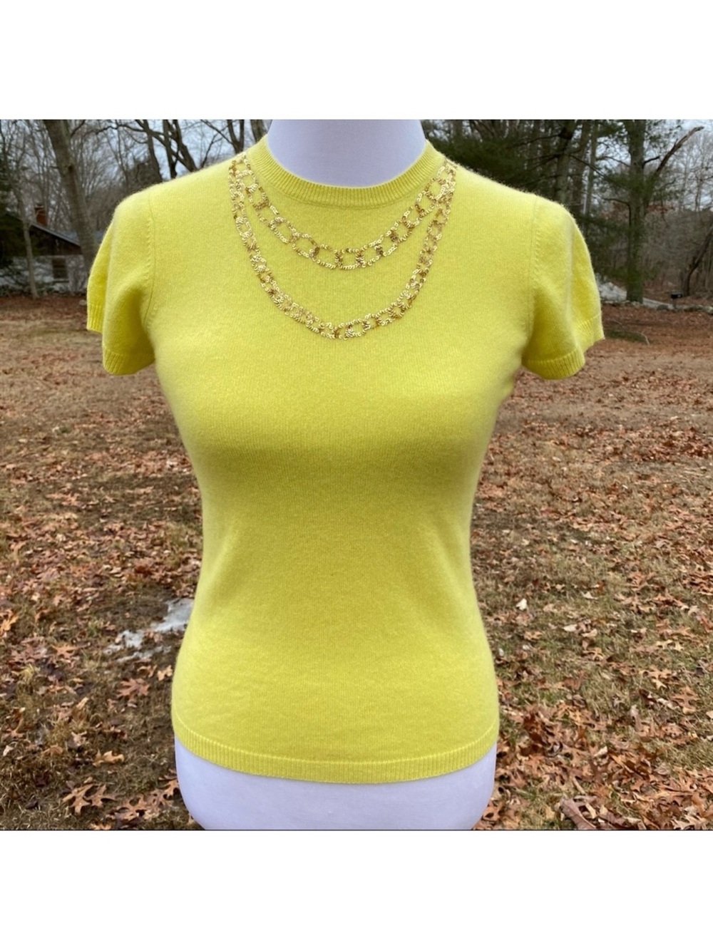 BCBGMAXAZRIA SWEATER CREWNECK YELLOW CASHMERE CAP SLEEVE GOLD SEQUINS S XS